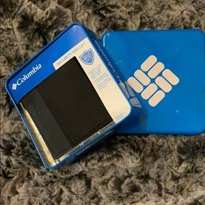 Columbia Black Wallet